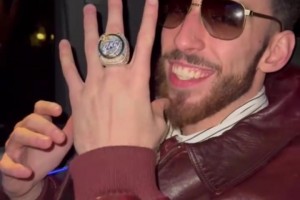 庫里：追夢很感性！名場面：勇士鐵三角當(dāng)年“誰最有可能”問答！