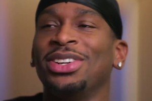 亞歷山大：一套衣服從不穿兩次，這是不可能發(fā)生的