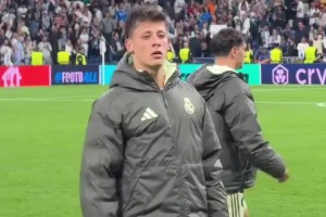 居萊爾不相信自己是MVP這小表情也太可愛了