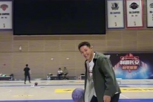 對對對，你就這么防我~