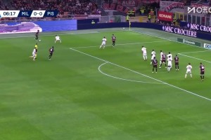 米蘭取得夢幻開局！萊奧左路內(nèi)切遠射破門！米蘭1-0領(lǐng)先比薩！