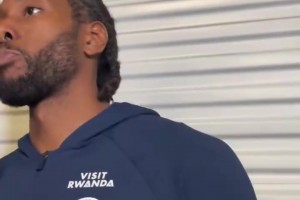 被新秀調(diào)侃是叔叔輩球員？小卡：我就是被叔叔們帶起來的！