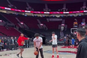 今天會用上這招嗎？楊瀚森弧頂假傳真投三分訓練！