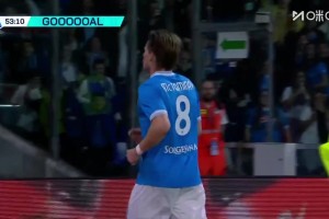 頂級(jí)射術(shù)！麥克托米奈精彩凌空斬破門，那不勒斯2-0領(lǐng)先國(guó)米！