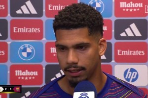 阿勞霍賽后：亞馬爾非常專業(yè)！他已經(jīng)成年了，知道自己該做什么！