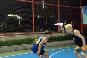 你覺得這球該不該算進？