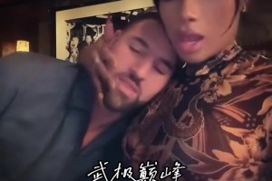 被調(diào)成啥了！克萊在馬冬梅身邊小鳥依人