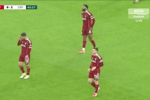 0-2落后水晶宮行云流水配合打穿利物浦防線，薩爾梅開二度