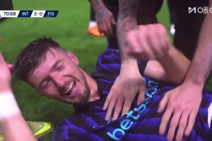 優(yōu)雅！蘇契奇禁區(qū)起舞拉小提琴過人破門！國米2-0領先佛羅倫薩！