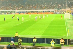 穿云箭！實(shí)拍：恰球王遠(yuǎn)射洞穿球門，狀態(tài)神勇的德赫亞也鞭長(zhǎng)莫及