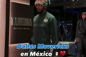 獨(dú)行俠球員抵達(dá)墨西哥備戰(zhàn)與活塞的常規(guī)賽～濃眉看上去并無大礙