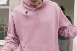 真生吃！哈蘭德一天兩杯生牛奶，飲食習(xí)慣引熱議