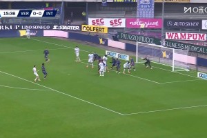 神仙球！恰20角球平抽弧頂，澤林斯基凌空世界波