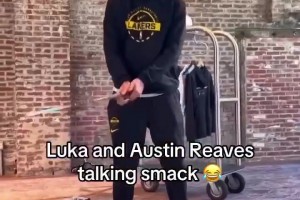 關(guān)系是真的好！ 東契奇和里夫斯都很喜歡惡搞對方