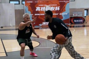 偶像喬丹！這位小哥1v1打球有多強？