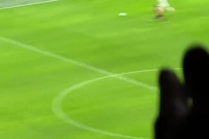 40歲莫德里奇瘋狂回追卡位扼殺羅馬反擊，這老頭實在太有魅力！