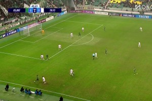 閃擊！張玉寧下半場(chǎng)開(kāi)場(chǎng)不到1分鐘破門(mén)，國(guó)安1-0領(lǐng)先