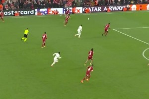 歐冠官方怒贊布拉德利：大師級(jí)表現(xiàn)，一己之力凍結(jié)皇馬邊路沖擊