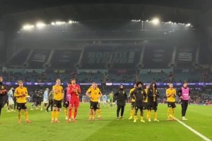 巴黎時期為數(shù)不多的溫馨！梅西和拉莫斯巴黎時期就像老朋友一樣！