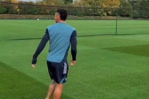 那個男人回來了！熱蘇斯重返訓練場