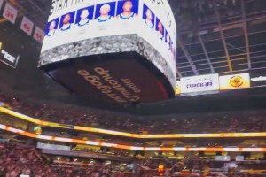 狂噓！上賽季在太陽領5000萬的比爾，回菲尼克斯被全場球迷噓