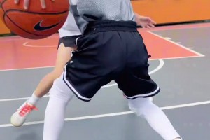 李春江&趙睿師徒相聚！球迷：回來帶帶宏遠吧，都快廢了！