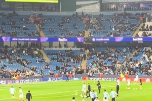 科幻片！切爾基高空精彩停球裝逼成功