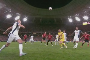 錯失獎杯！范德芬這一腳曾讓曼聯(lián)球迷心碎