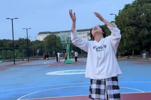 500萬的比爾，他炸了我都夸他香...