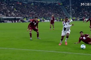 錯失良機(jī)！伊爾迪茲送妙傳！戴維前插打門被撲出！