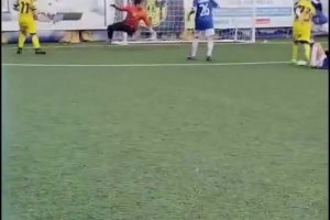 繼承老爸幾分天賦？德布勞內(nèi)兒子的進球視頻！