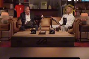 節(jié)目效果炸裂！甲亢哥此前剛到阿根廷就看到梅西巨型廣告墻！