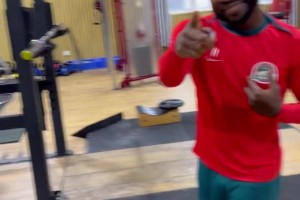 越看越害臊！外網(wǎng)網(wǎng)友：佩德里和費蘭就像是一對情侶一樣！