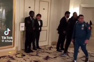 李剛?cè)使室庾卜瓕κ秩军S！韓國網(wǎng)友：馬寧的執(zhí)法水平太垃圾了