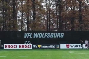 屬于門將的試煉塔！那些驚人的撲救合集！多少球看著都要進(jìn)了！