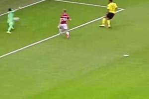 美羊羊梅開二度！回顧多特14/15賽季客場血洗加拉塔薩雷！