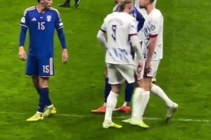 真漂亮！日本高中比賽角球戰(zhàn)術(shù)