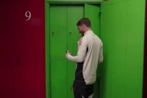 麥卡利斯特：我父親曾與馬拉多納一起踢球，而我與梅西一起踢球！