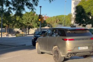 記者：拉什福德訓(xùn)練前離開了，昨天也沒參加訓(xùn)練