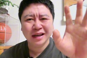 網(wǎng)紅大史感嘆：哎呦我真的不甘心！這樣的哈登快船你純純?cè)谠炷? >
                                        </div>
                                    </div>
                                                                        <div   id=