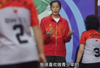 接受央視專訪，為豫排站臺(tái)！朱婷回國(guó)亮相多，暗示或回歸中國(guó)女排