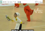 全運(yùn)會(huì)男籃中場(chǎng)現(xiàn)東莞特色燒鵝舞，廣東男籃互動(dòng)萌翻全場(chǎng)