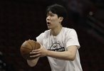 議起復(fù)盤丨弧頂發(fā)牌定乾坤，楊瀚森助球隊(duì)完成22分大逆轉(zhuǎn)，G聯(lián)賽首秀為回歸NBA鋪路