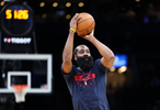 罰球可惜了！哈登首節(jié)爆砍27分追平快船球員隊(duì)史單節(jié)得分紀(jì)錄